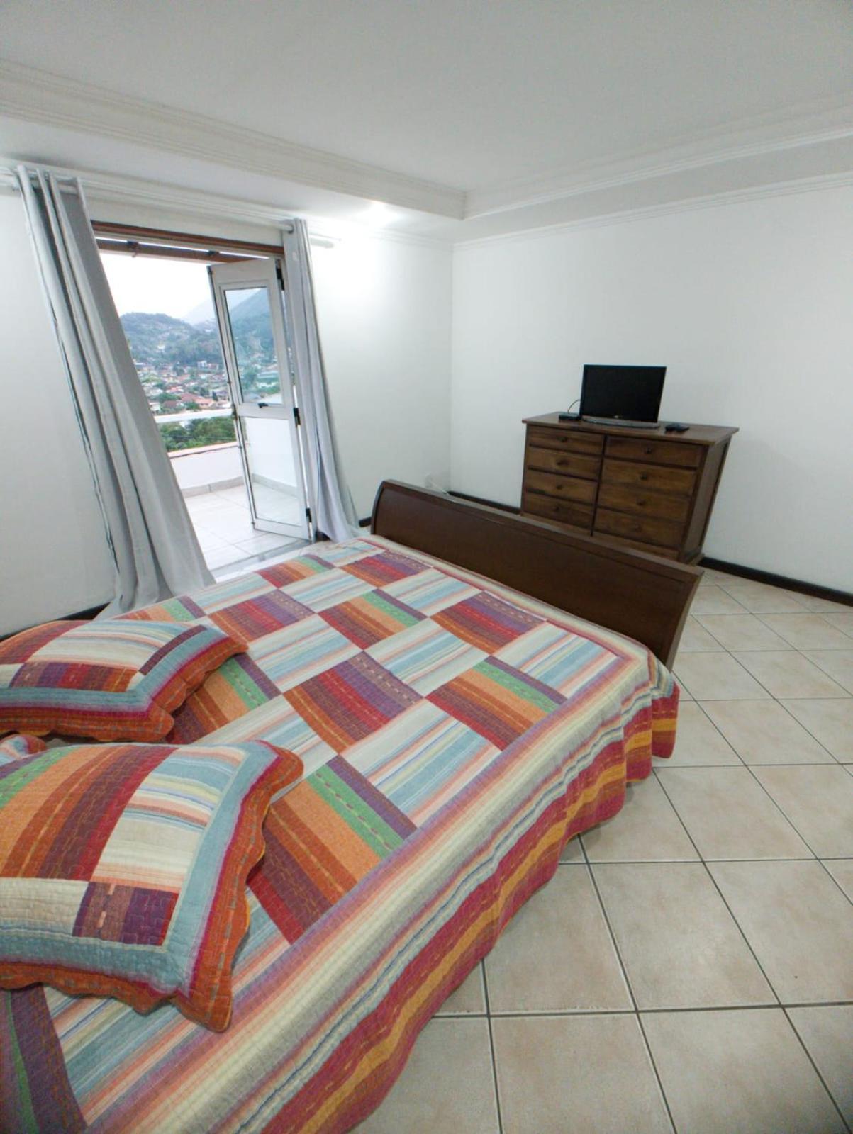 Villa Linda Casa Na Granja Comary/Cbf à Teresópolis Extérieur photo